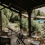 Bed & Breakfast Le Domaine De Petiosse