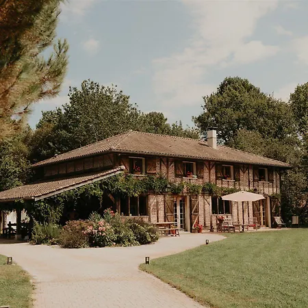 Le Domaine De Petiosse Bed and breakfast Saint-Julien-en-Born